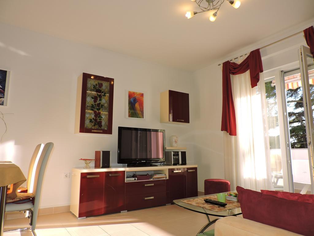 Apartman Legin Fažana Eksteriør billede